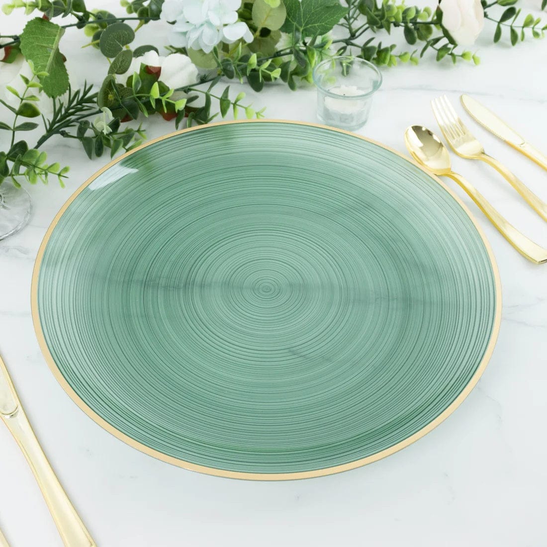 20 Transparent 13 in Round Plastic Charger Plates Swirl Design with Gold Rim