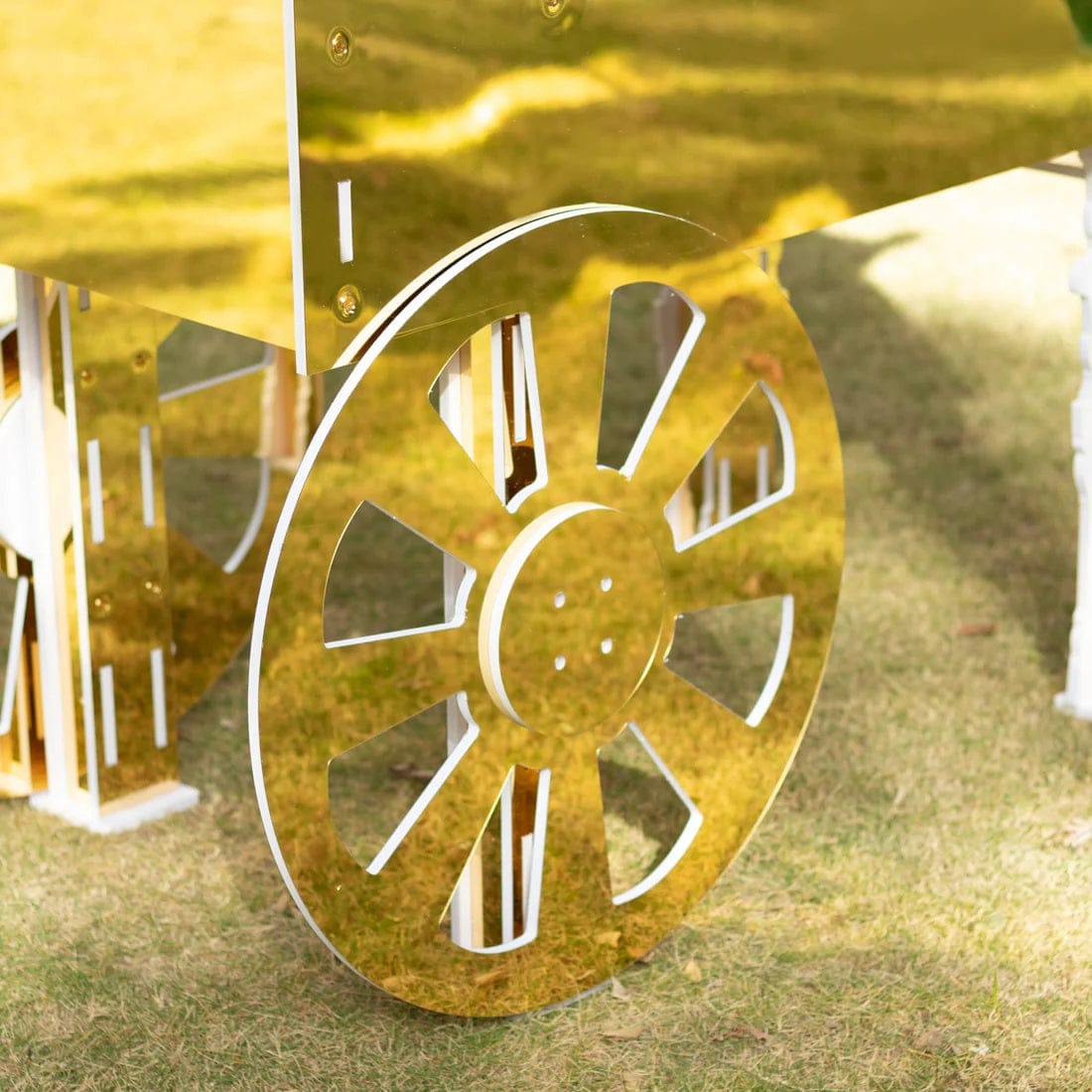 6 ft Candy Cart Mirrored Cupcake Dessert Display Stand with Wheels and Shelf