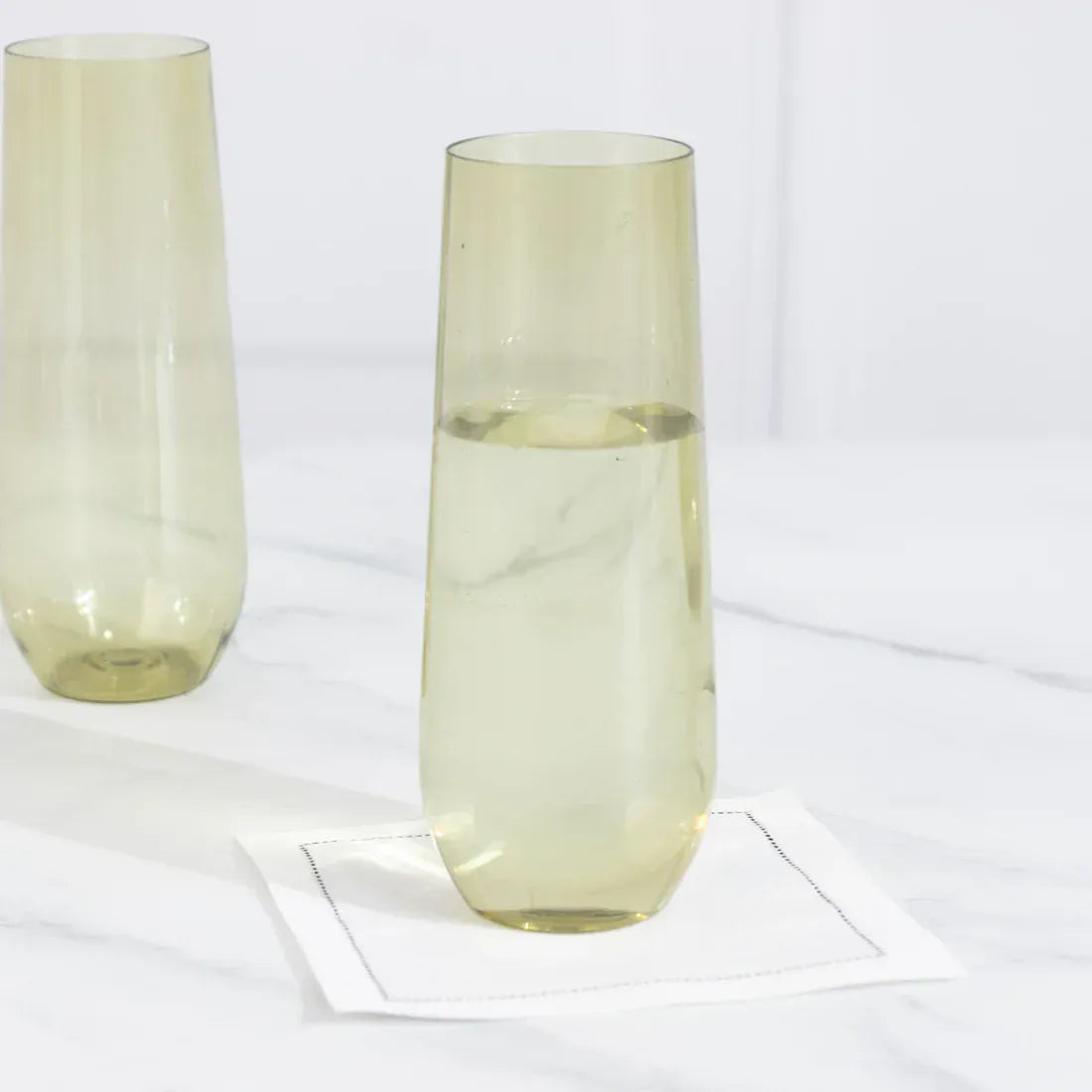 12 pcs 9 oz Disposable Plastic Champagne Stemless Flutes