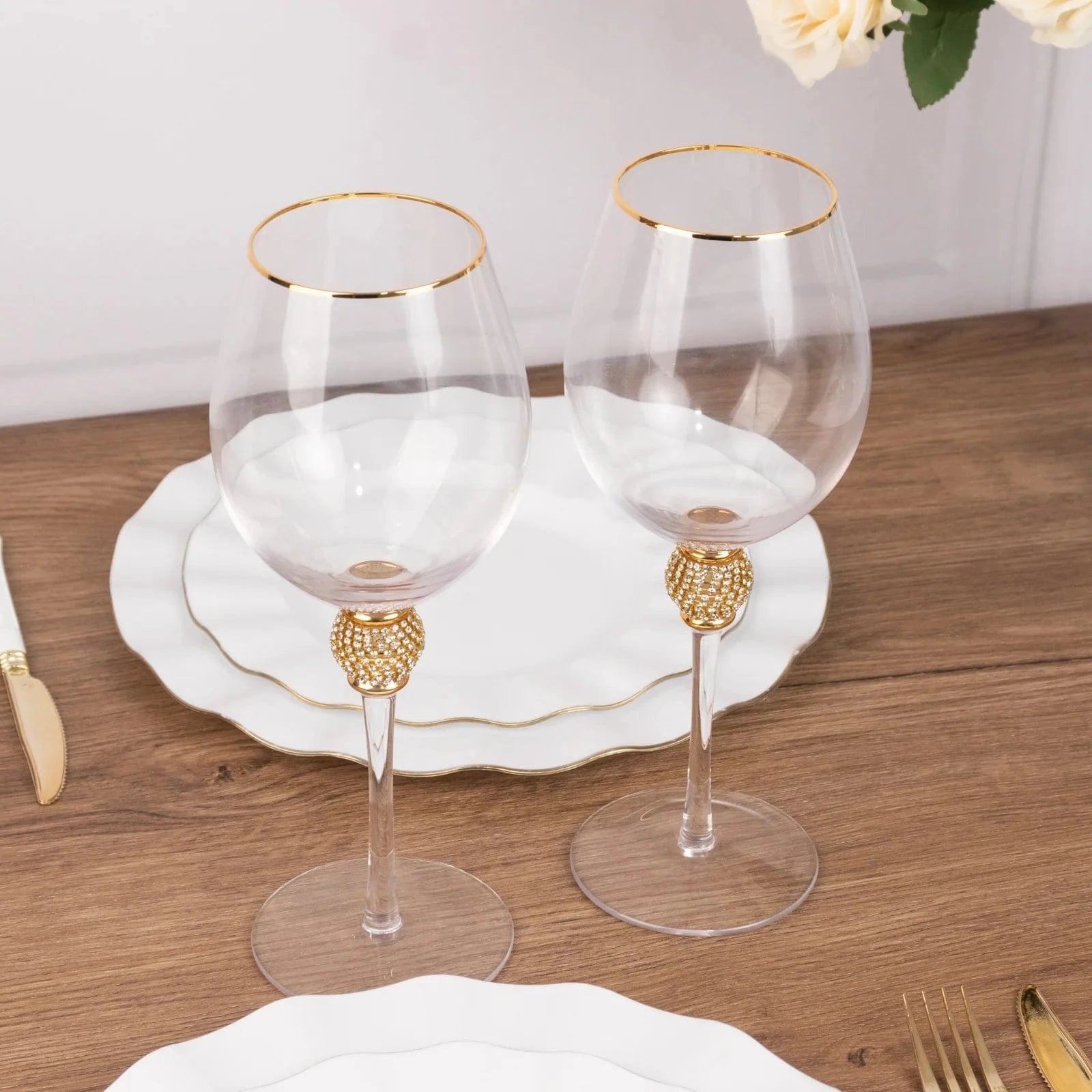 6 Clear Wine Glasses 16oz Gold Rimmed Design with Rhinestone Studded Stem