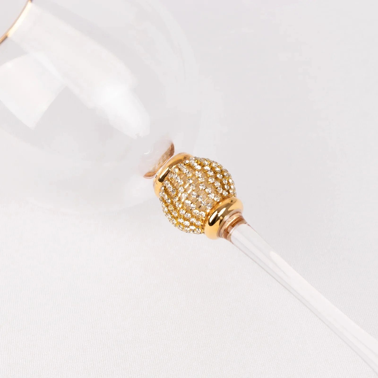 6 Clear Wine Glasses 16oz Gold Rimmed Design with Rhinestone Studded Stem