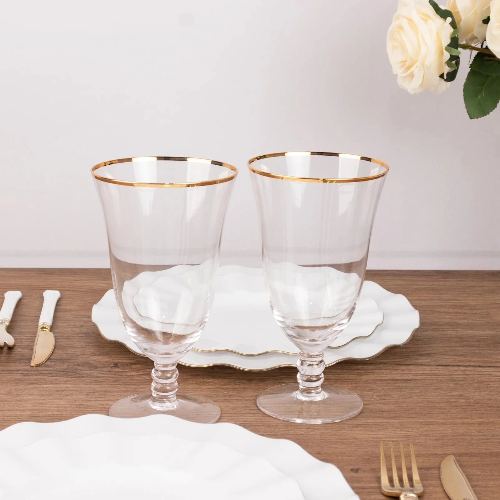 6 Clear Wine Glasses 16oz Gold Rimmed Design with Short Beaded Stem