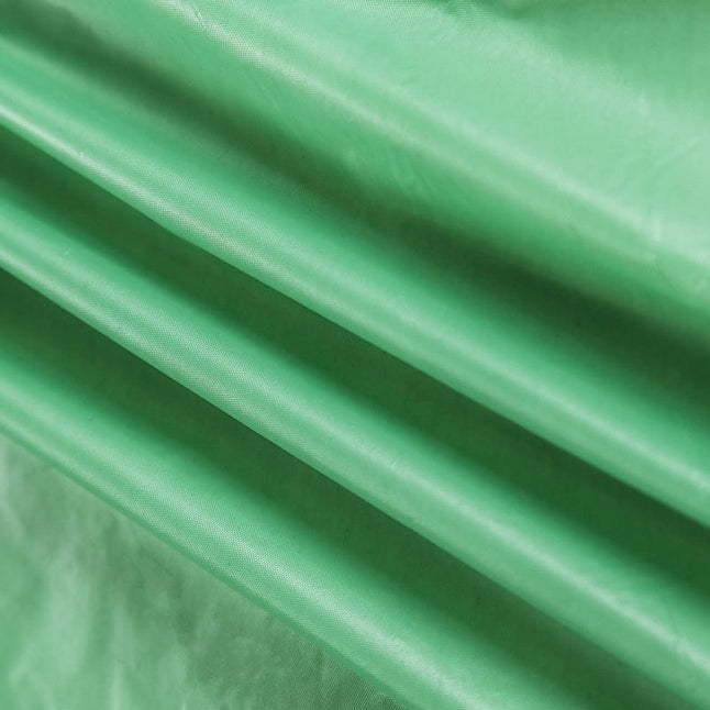 5 pcs 84 in Round Disposable Plastic Table Cover Tablecloth