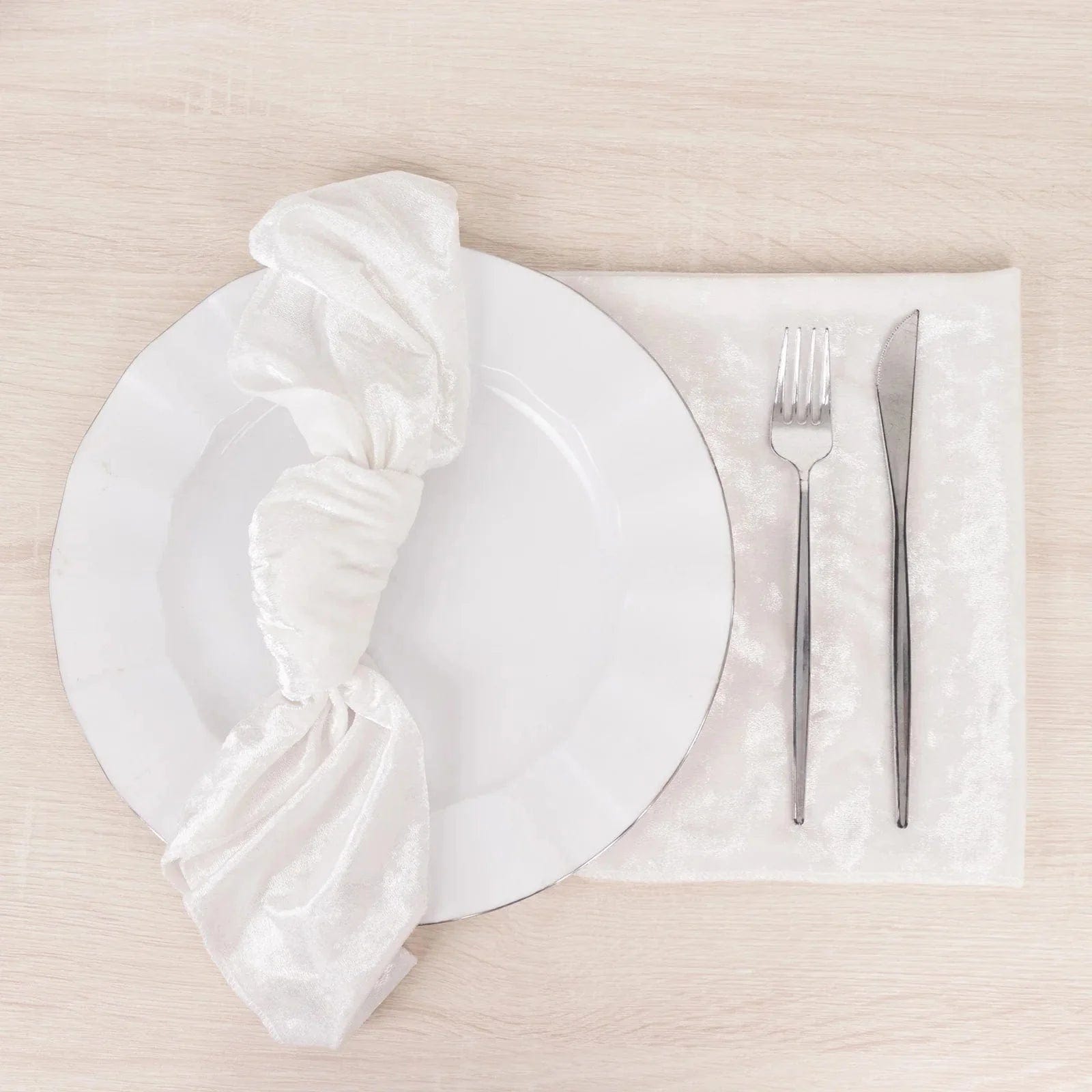 5 pcs 20x20 in Premium Crushed Velvet Dinner Table Napkins