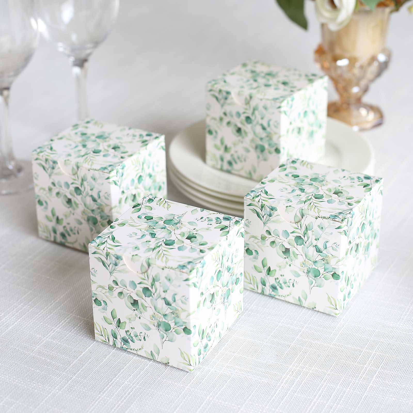 25 White 3x3 in Floral Printed Square Gift Boxes Party Favor Holders