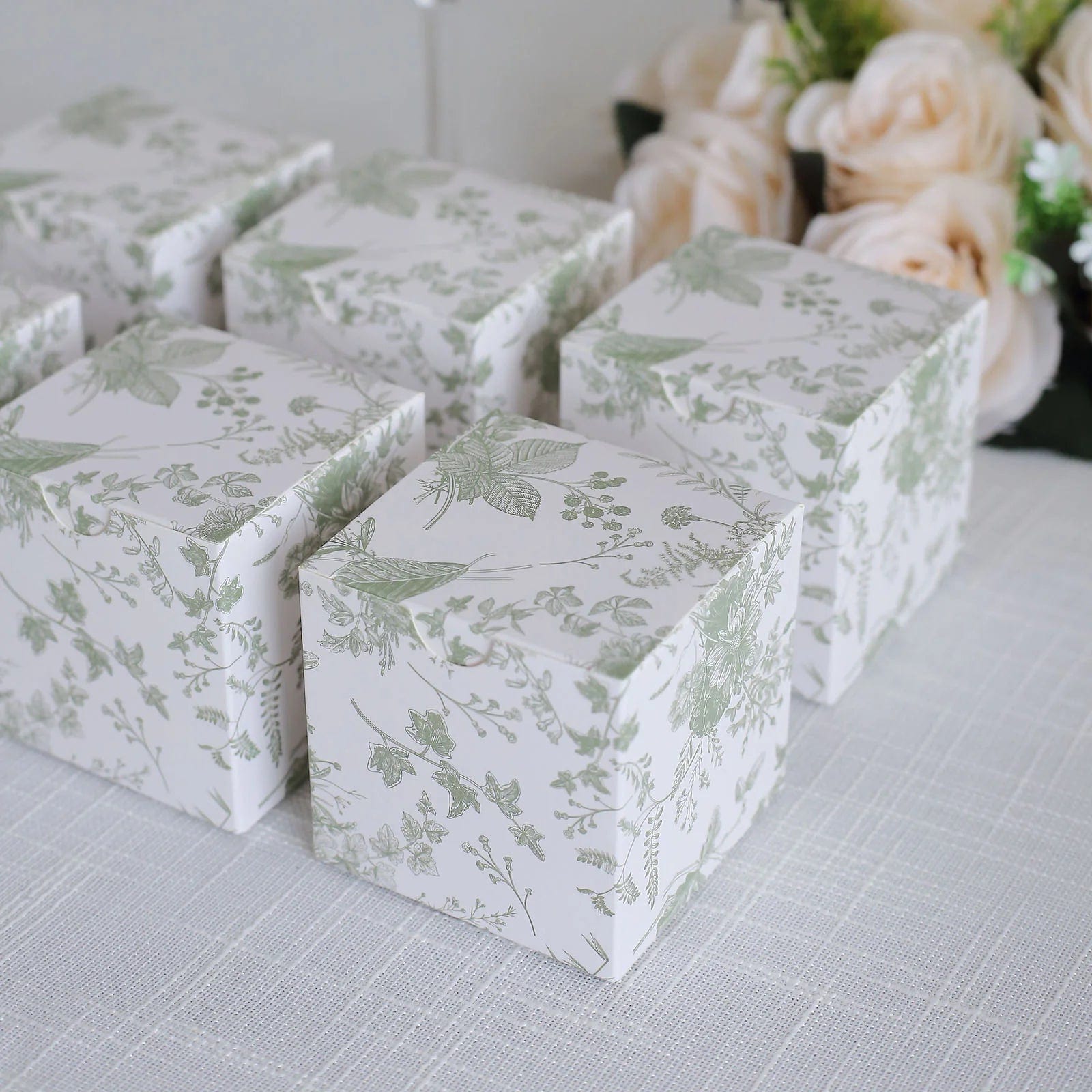 25 White 3x3 in Floral Printed Square Gift Boxes Party Favor Holders