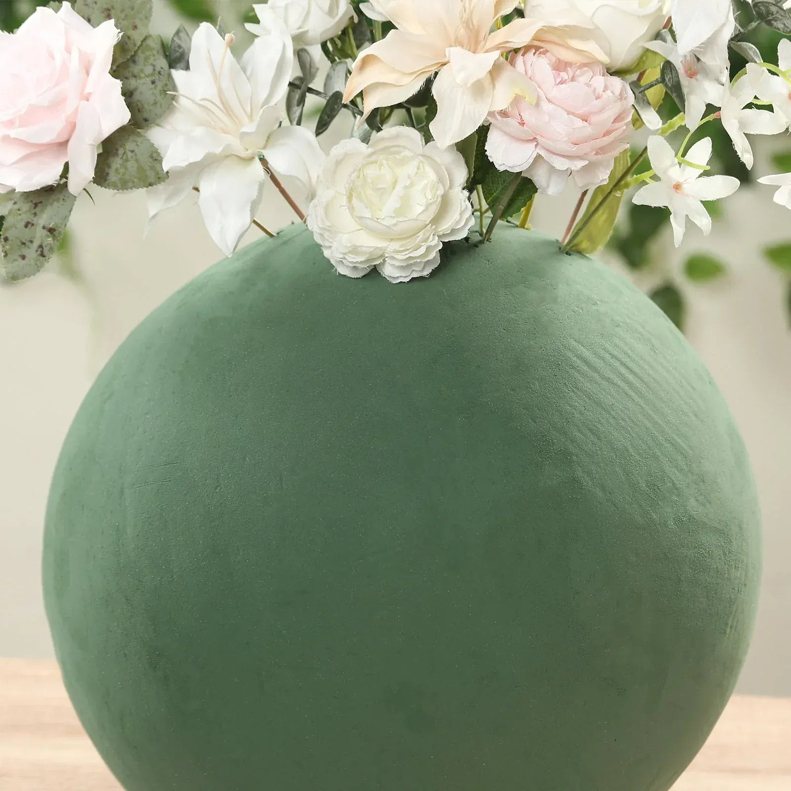 Green 14 in Round Wet Foam Ball Floral Sphere