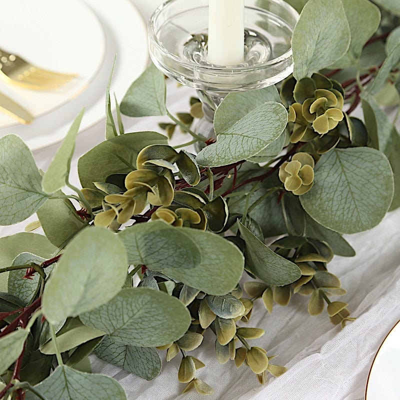 6.5 feet Green Artificial Eucalyptus LED Garland with Boxwood Leaf