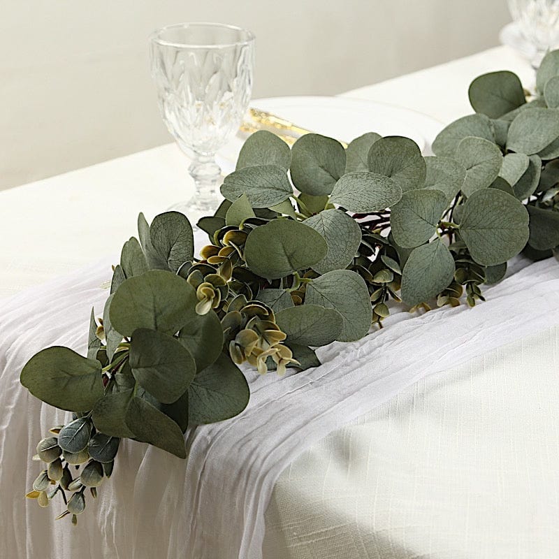 6.5 feet Green Artificial Eucalyptus LED Garland with Boxwood Leaf