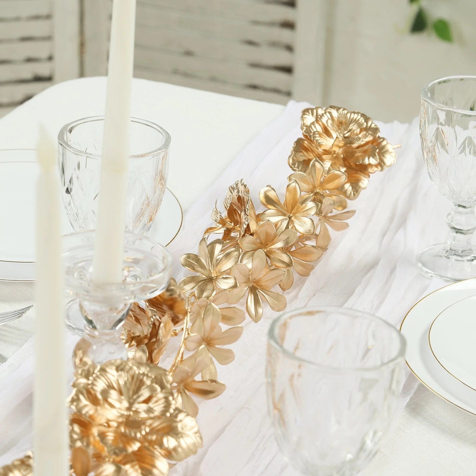 6.5 feet Metallic Gold Artificial Magnolia and Jasmine Leaves Garland