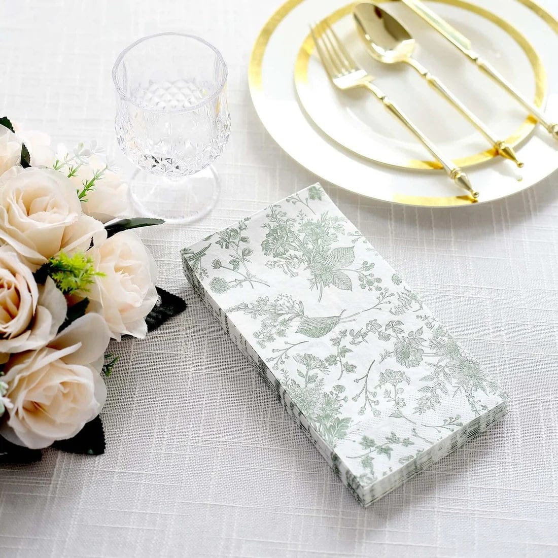 20 White 2 Ply Disposable Dinner Paper Napkins with French Toile Design