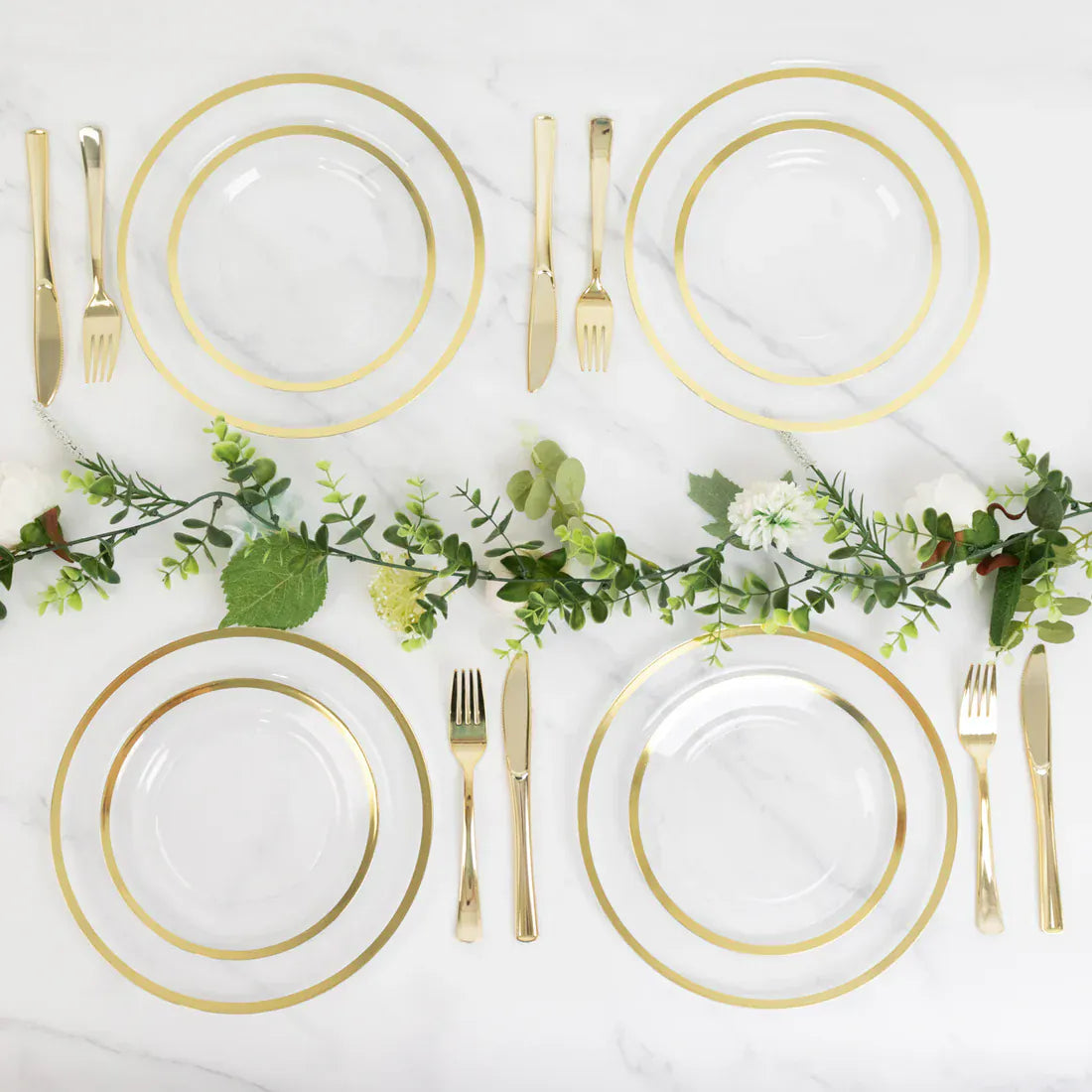 10 Disposable Round Plastic Dessert Plates with Gold Rim