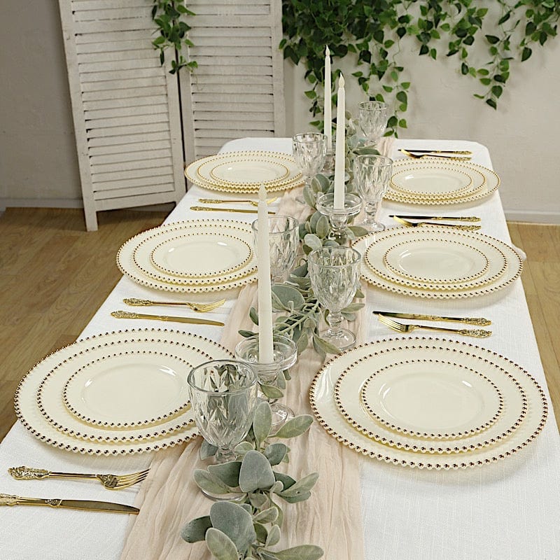 10 Round Disposable Plastic Salad and Dinner Plates with Beaded Trim