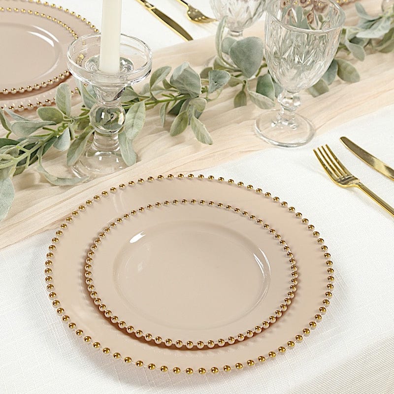 10 Round Disposable Plastic Salad and Dinner Plates with Beaded Trim