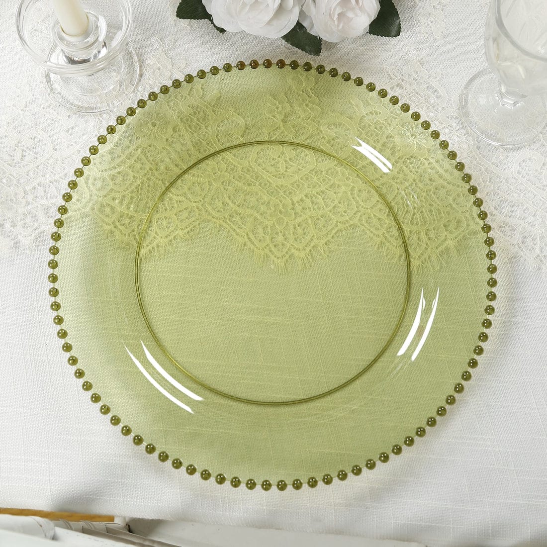 10 Round Disposable Plastic Salad and Dinner Plates with Beaded Trim