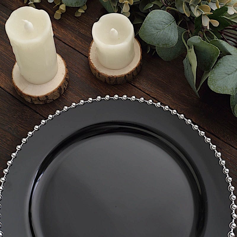 10 Round Disposable Plastic Salad and Dinner Plates with Beaded Trim