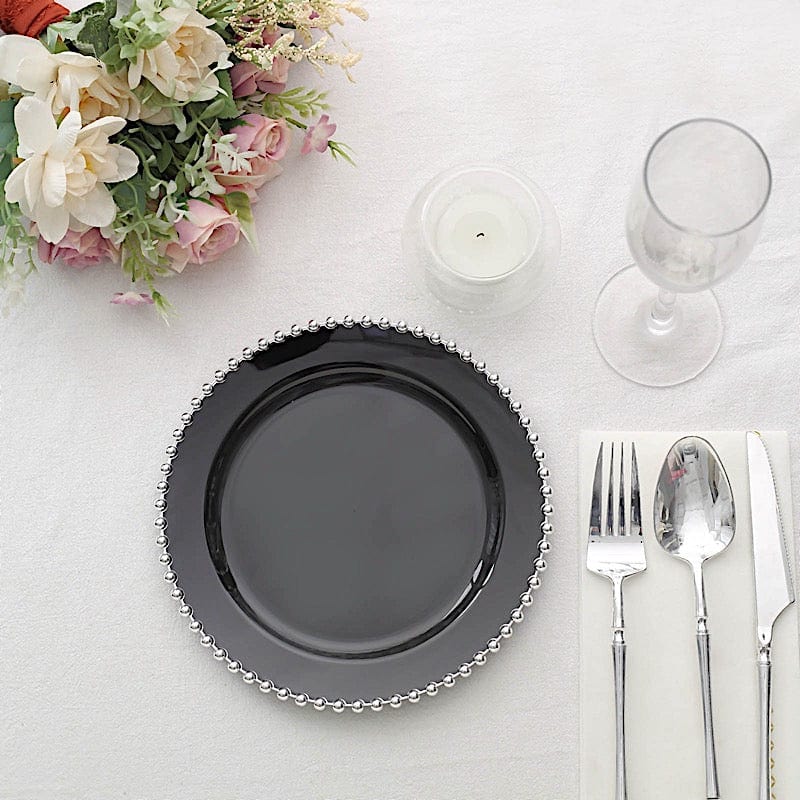 10 Round Disposable Plastic Salad and Dinner Plates with Beaded Trim