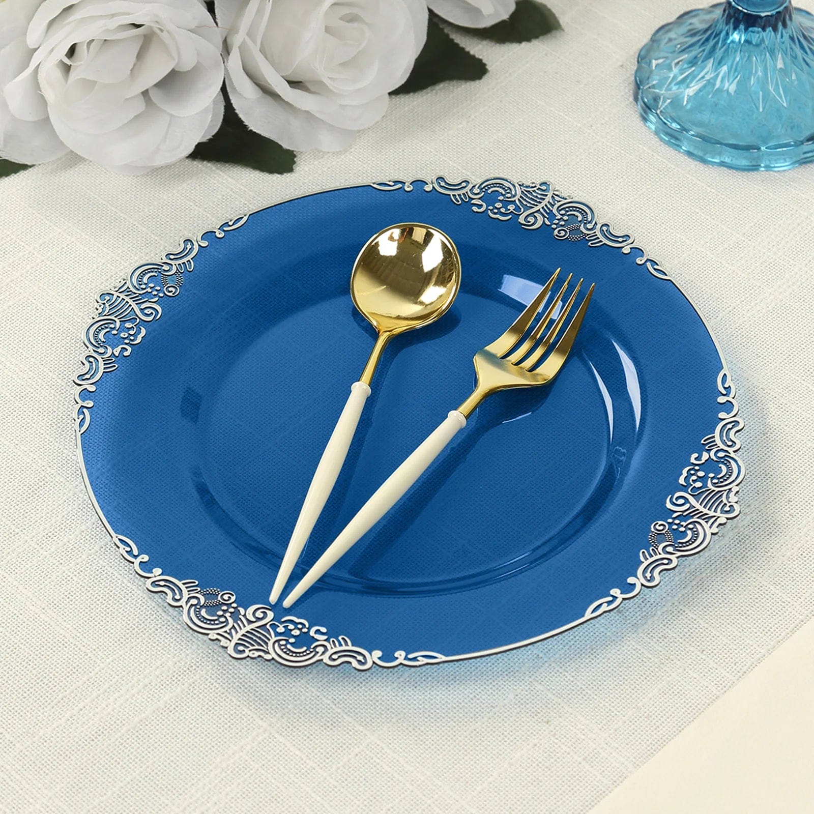 10 Round Disposable Plastic Salad Dinner Plates with Embossed Baroque Trim