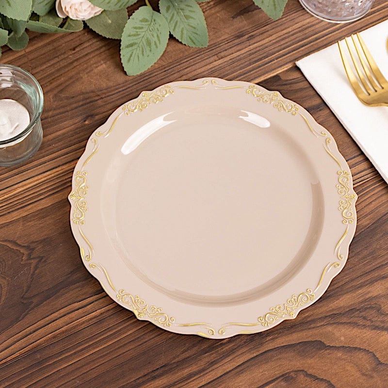 10 Round Disposable Salad and Dinner Plastic Plates with Embossed Scalloped Trim