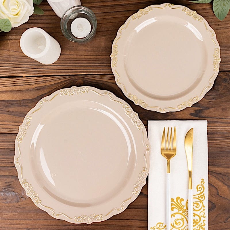 10 Round Disposable Salad and Dinner Plastic Plates with Embossed Scalloped Trim