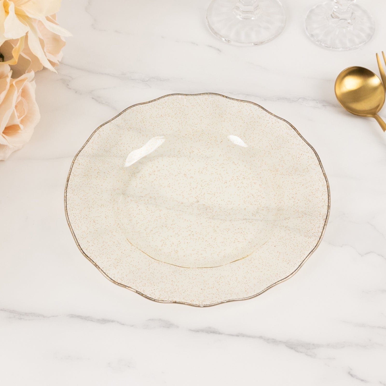 10 Round Disposable Salad Dinner Plastic Plates with Gold Wavy Trim