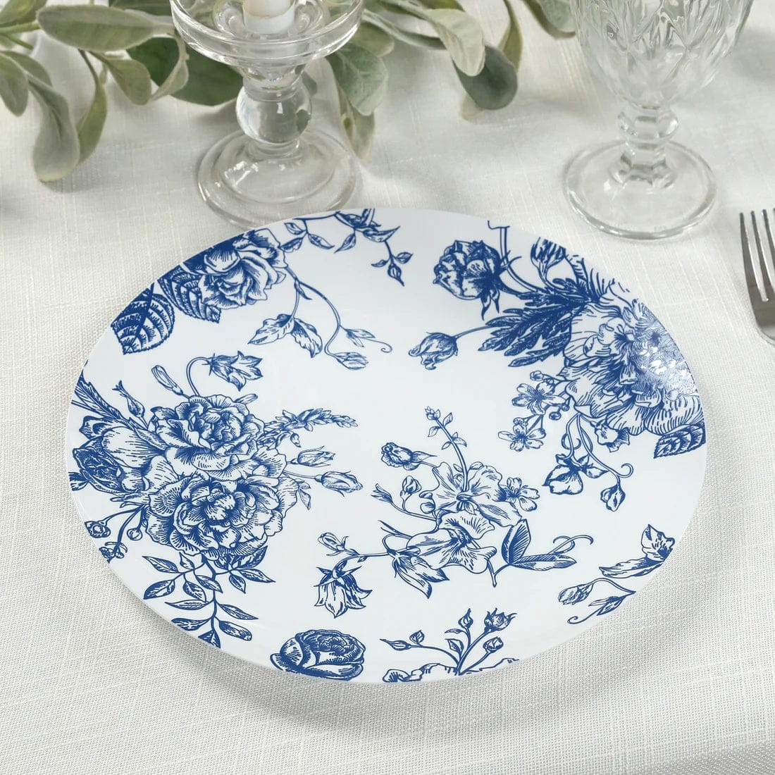 10 Round French Toile Floral Disposable Salad and Dinner Plastic Plates