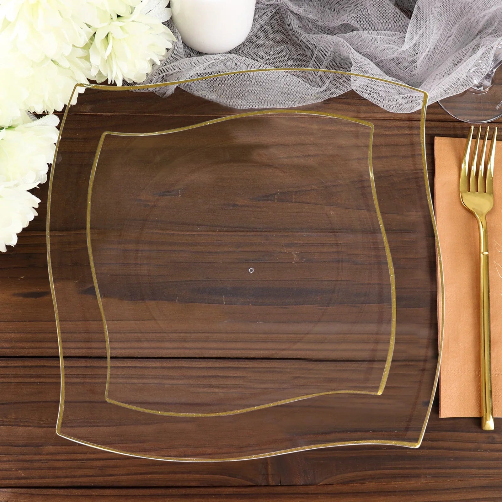 10 Square Disposable Salad and Dinner Plastic Plates with Wavy Gold Trim