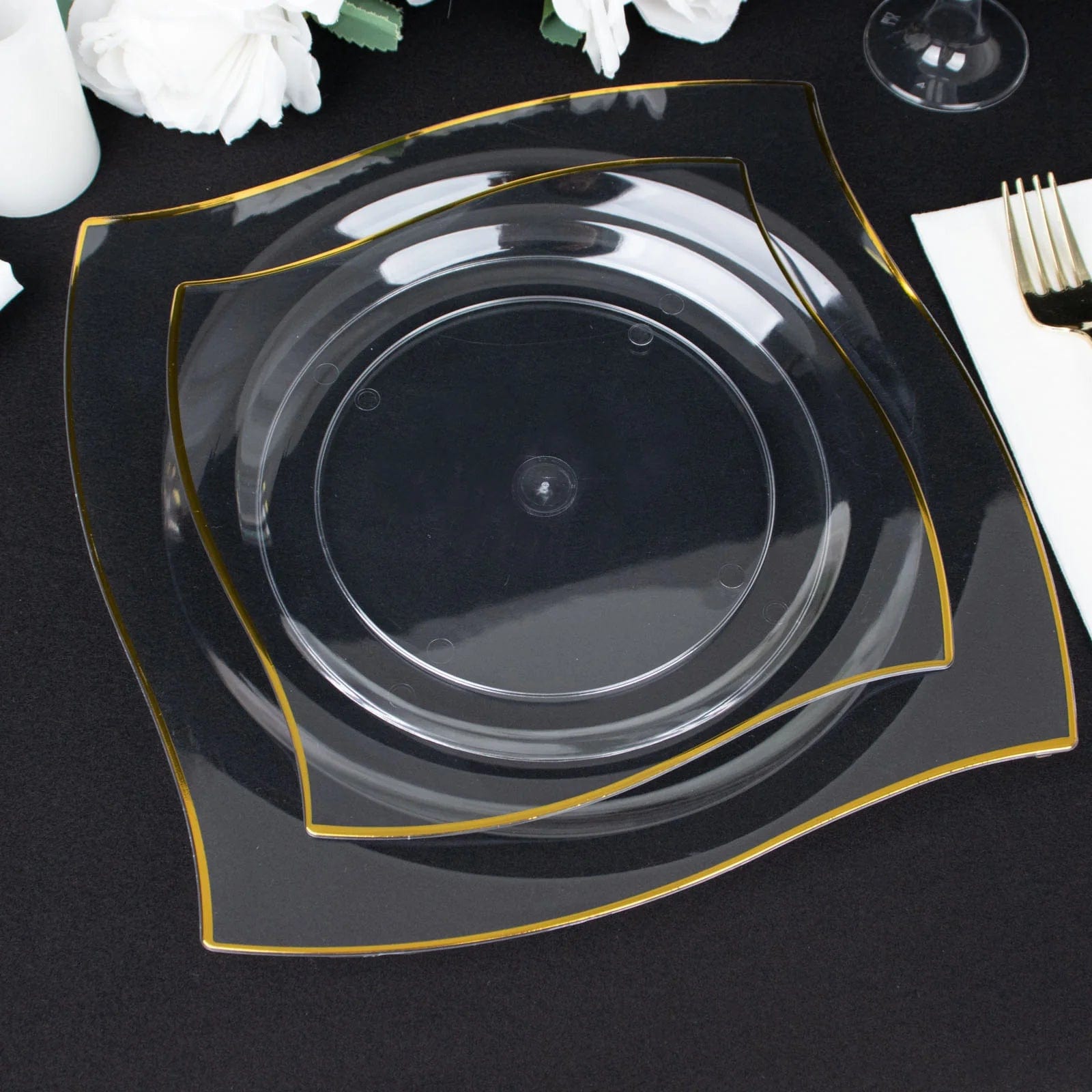 10 Square Disposable Salad and Dinner Plastic Plates with Wavy Gold Trim