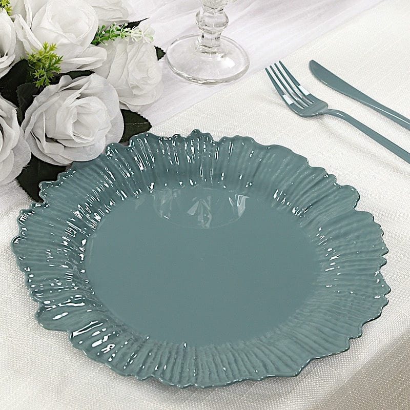 20 pcs 10 in wide Disposable Plastic Plates with Reef Design