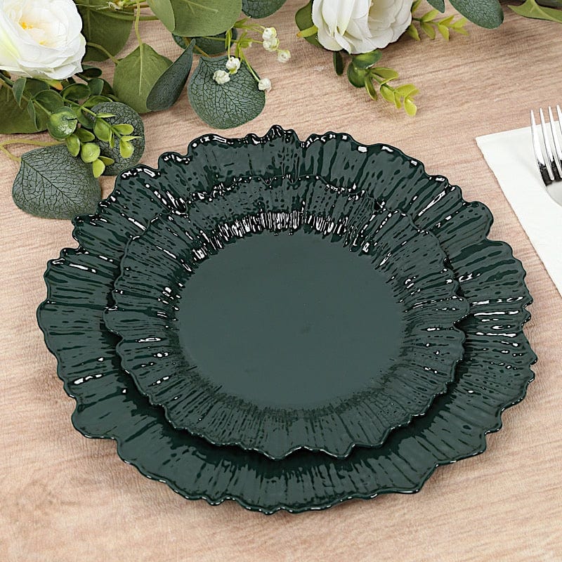 20 pcs 7 in wide Disposable Plastic Plates with Reef Design
