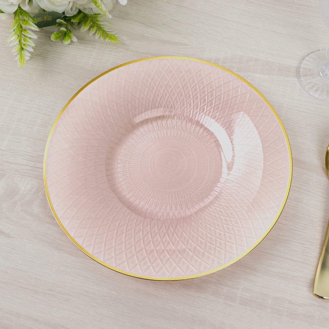 20 Plastic Round Salad Dinner Plates with Diamond Cut Pattern and Gold Rim