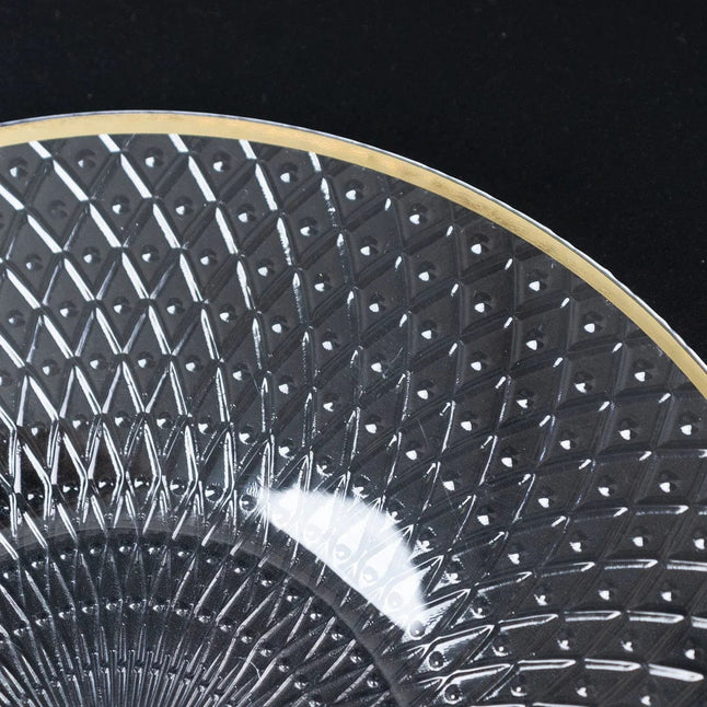 20 Plastic Round Salad Dinner Plates with Diamond Cut Pattern and Gold Rim