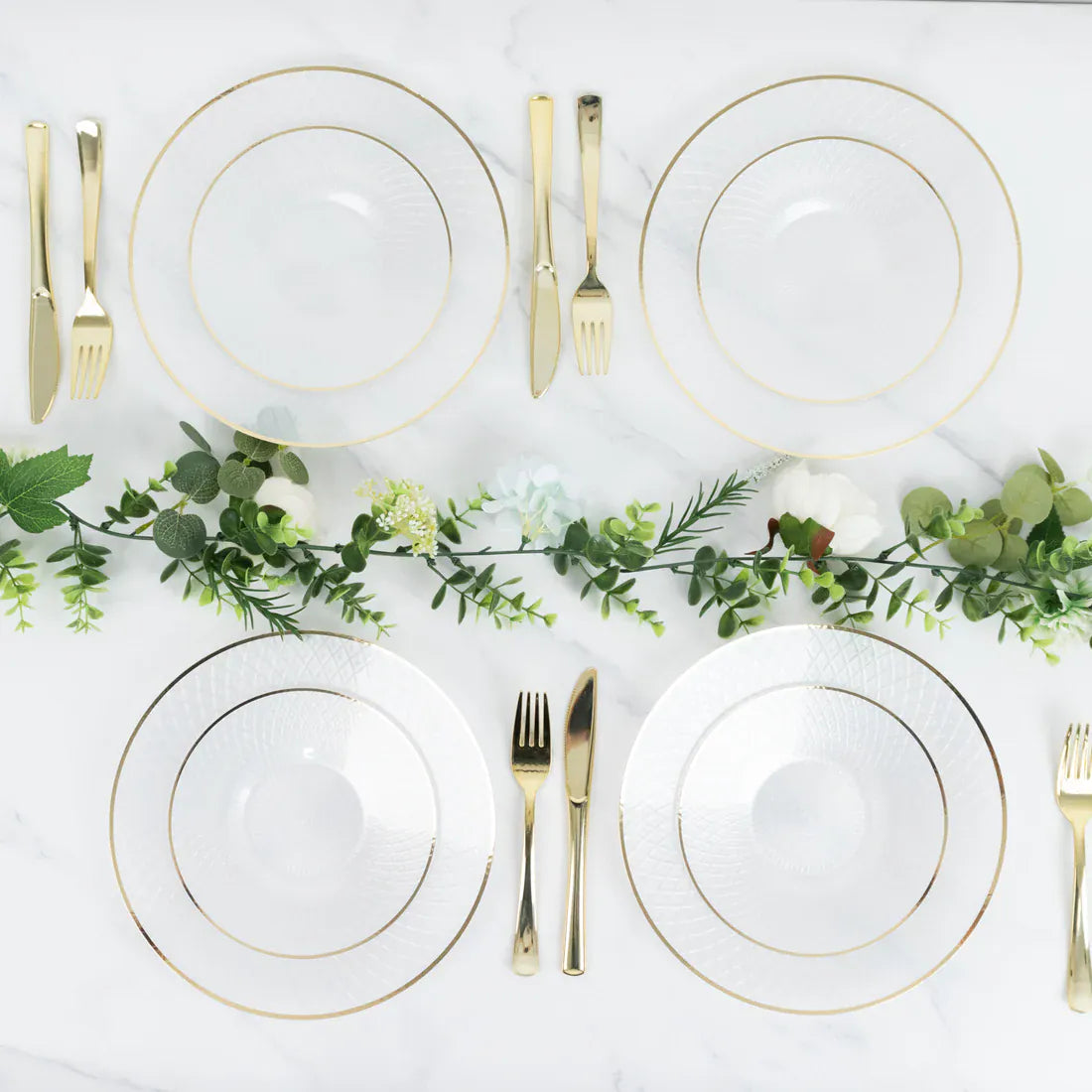 20 Plastic Round Salad Dinner Plates with Diamond Cut Pattern and Gold Rim