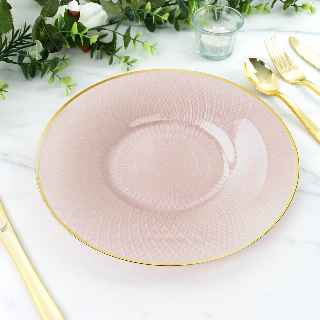 20 Plastic Round Salad Dinner Plates with Diamond Cut Pattern and Gold Rim