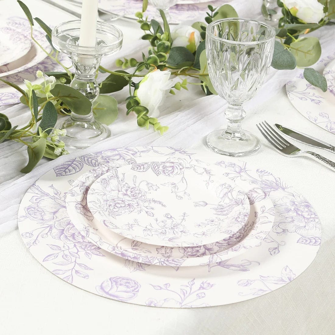 25 White Disposable Salad Dinner Paper Plates with French Toile Design
