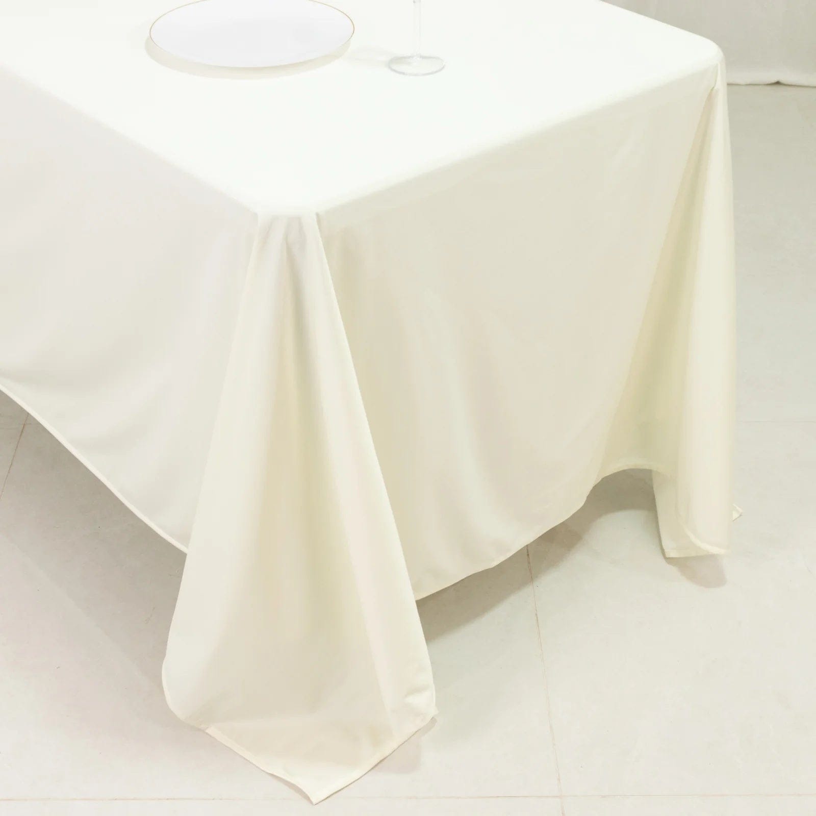 72x120 in Scuba Polyester Rectangle Tablecloth