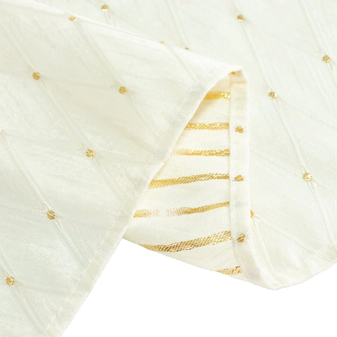 90x132 in Jacquard Polyester Rectangle Tablecloth Diamond Trellis with Gold Accents