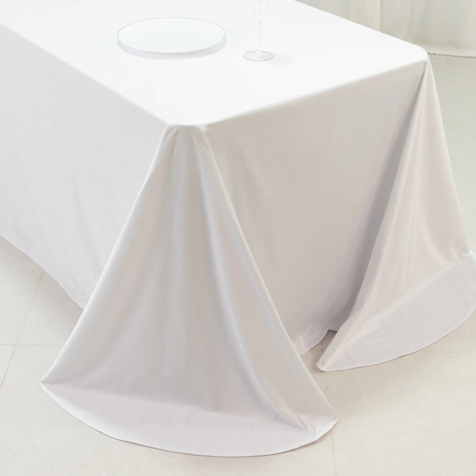 90x156 in Scuba Polyester Rectangle Tablecloth with Round Corners