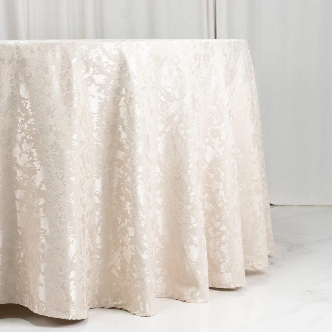 120 in Jacquard Polyester Round Tablecloth Abstract Watercolor Design