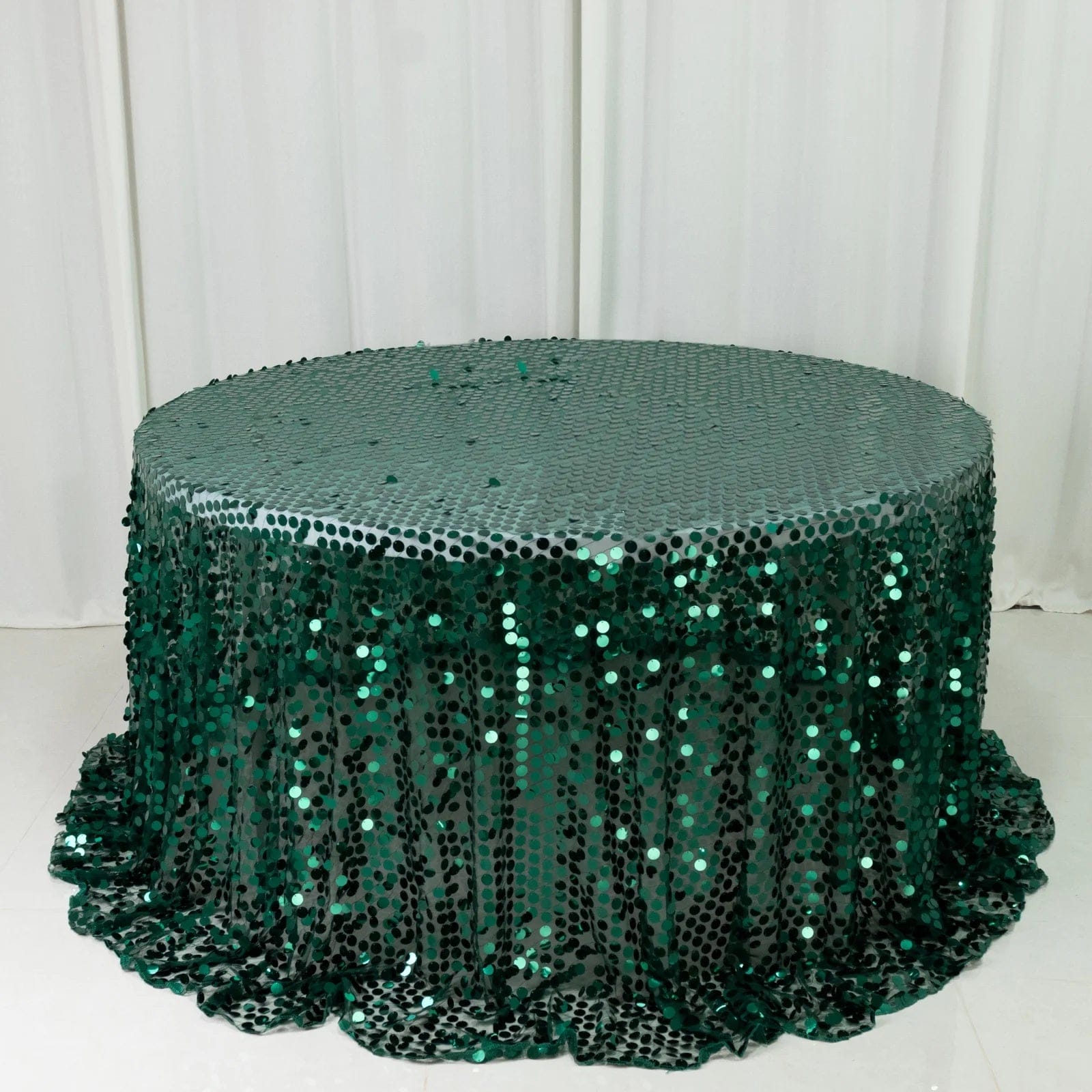 132 in Big Payette Sequin Round Tablecloth