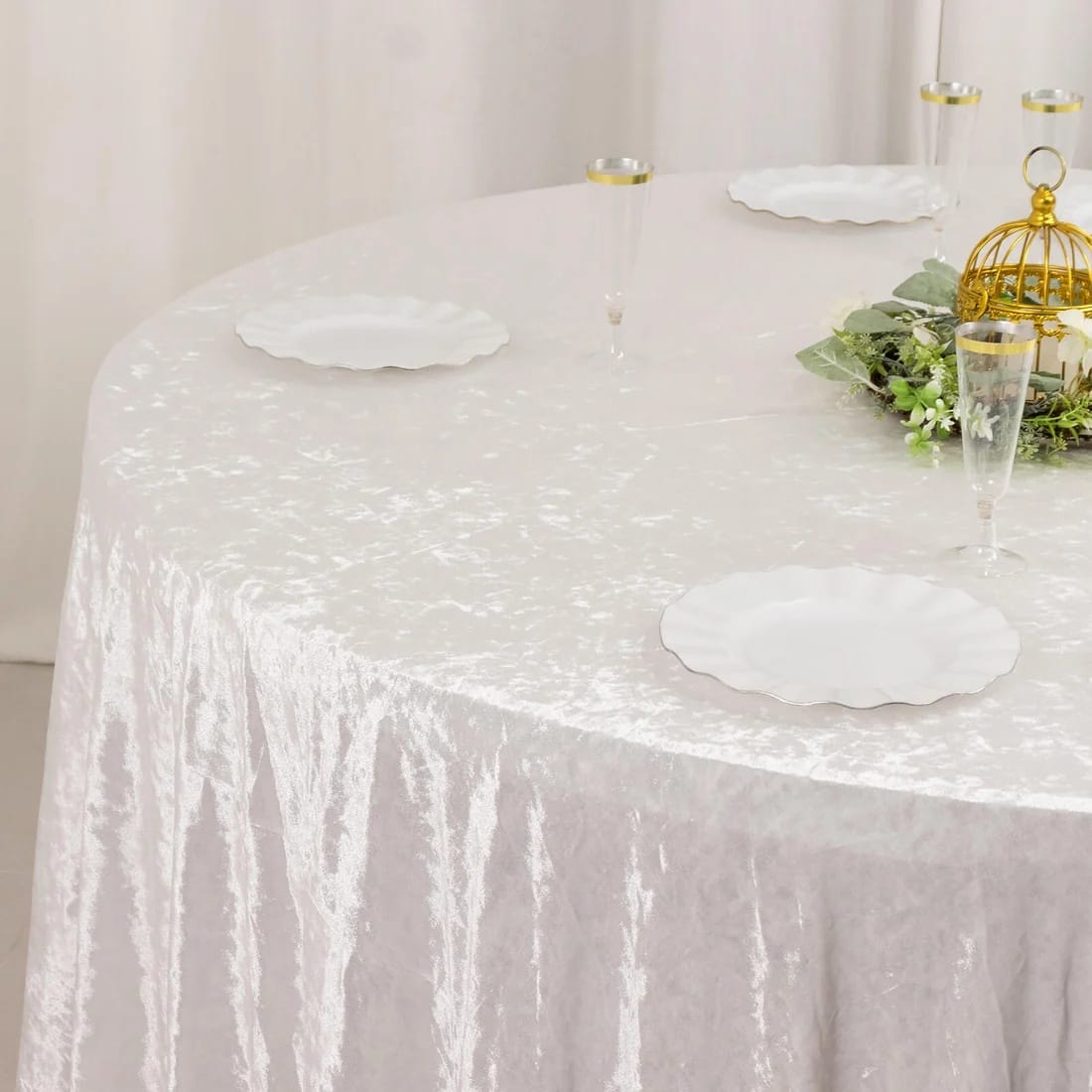132 in Premium Crushed Velvet Round Tablecloth