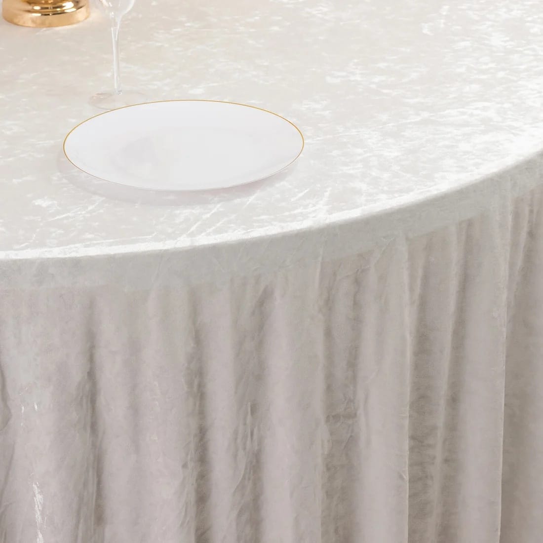 132 in Premium Crushed Velvet Round Tablecloth