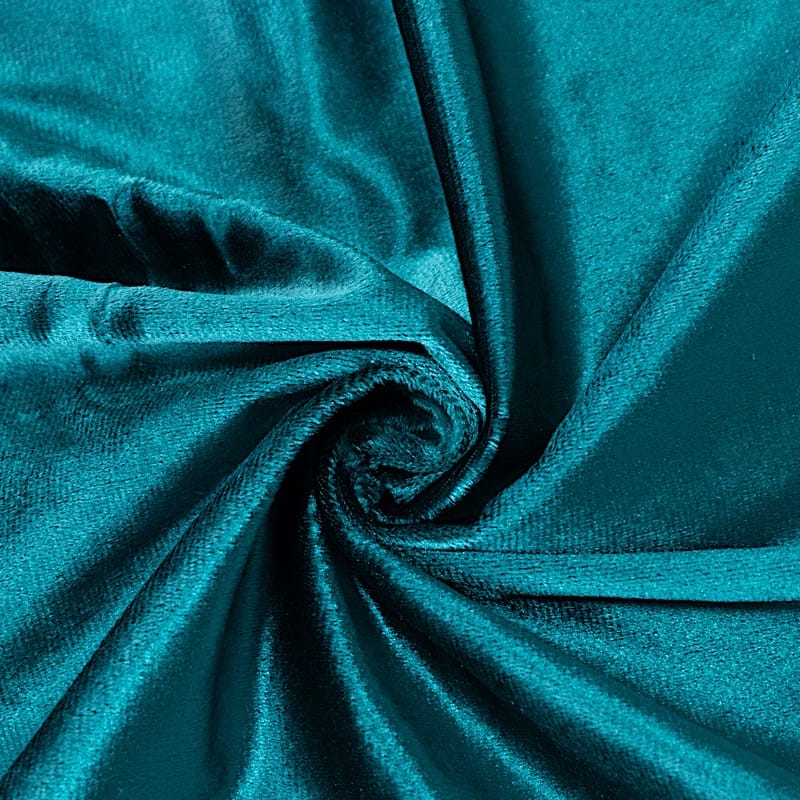 132 in Round Premium Velvet Tablecloth