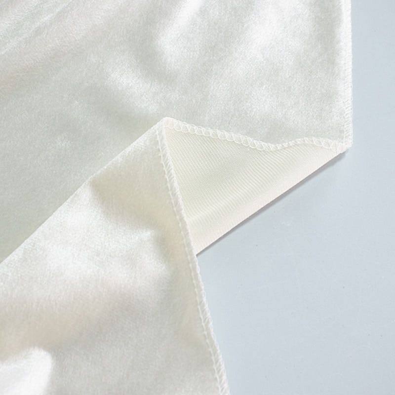 132 in Round Premium Velvet Tablecloth