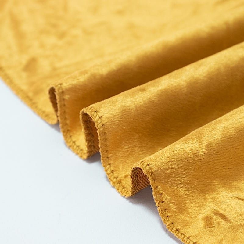 132 in Round Premium Velvet Tablecloth