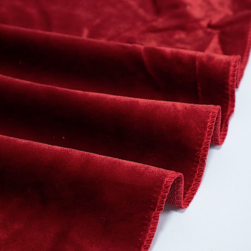 132 in Round Premium Velvet Tablecloth