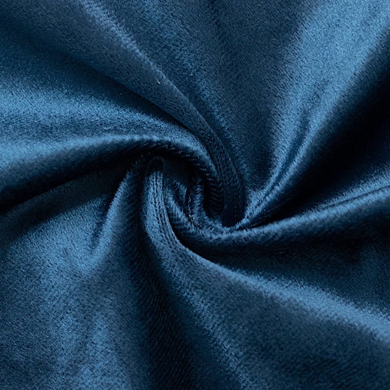 132 in Round Premium Velvet Tablecloth