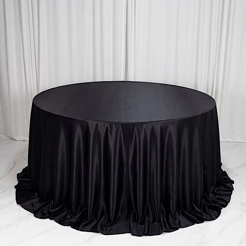 132 in Round Premium Velvet Tablecloth