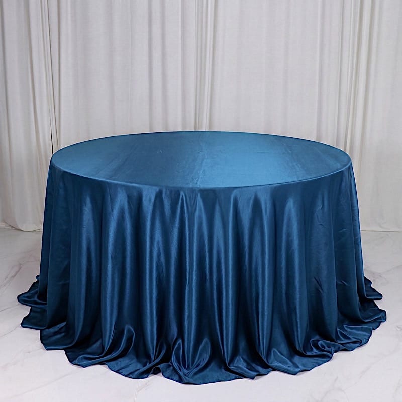 132 in Round Premium Velvet Tablecloth