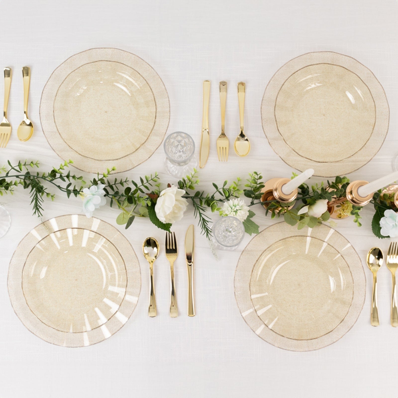 10 Round Disposable Salad Dinner Plastic Plates with Gold Wavy Trim